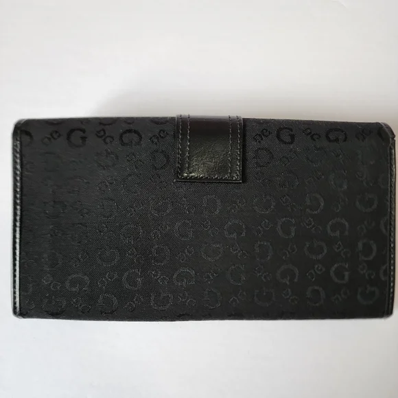 Guess wallet - Picture 2 of 9